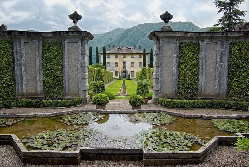 Private Villas